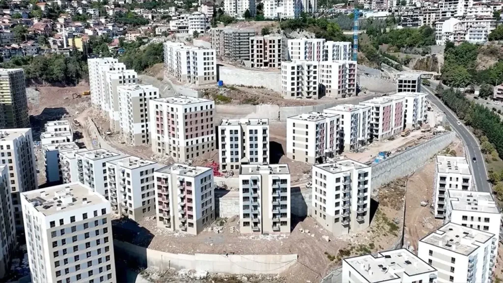 İzmit’te Kentsel Dönüşümde Büyük Adım: 1097 Yeni Konut Tamamlandı
