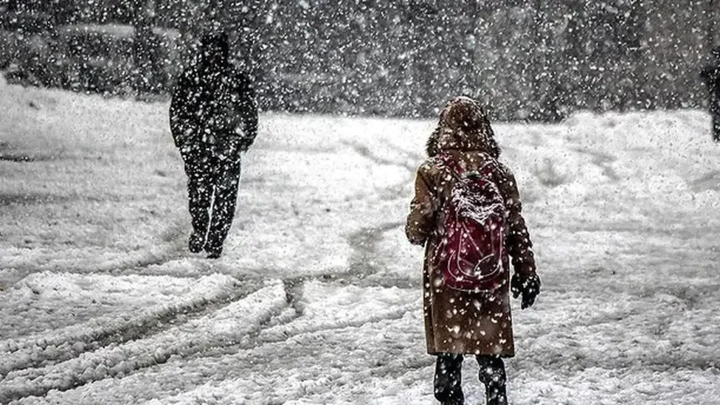 27 Şubat Cuma Okullarda Kar Tatili Olacak mı?