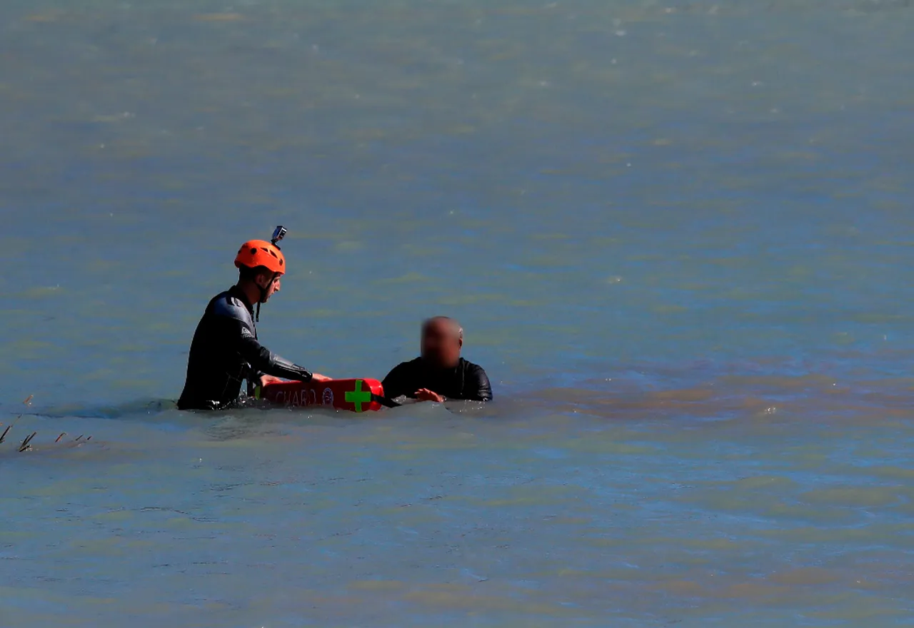 Antalya’da Tartışma Sonrası Suya Atlayan Belediye İşçisi
