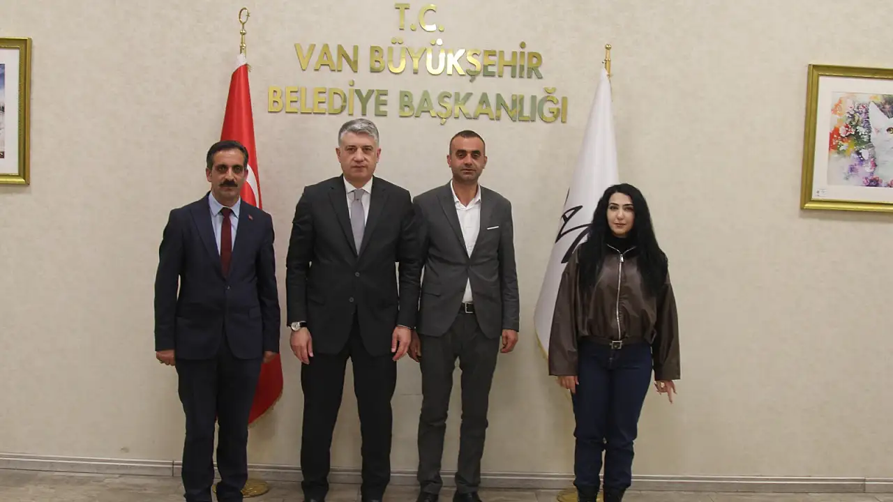 Doğubayazıt Dernek Yönetimi Van’da Sosyal Projeleri Görüştü