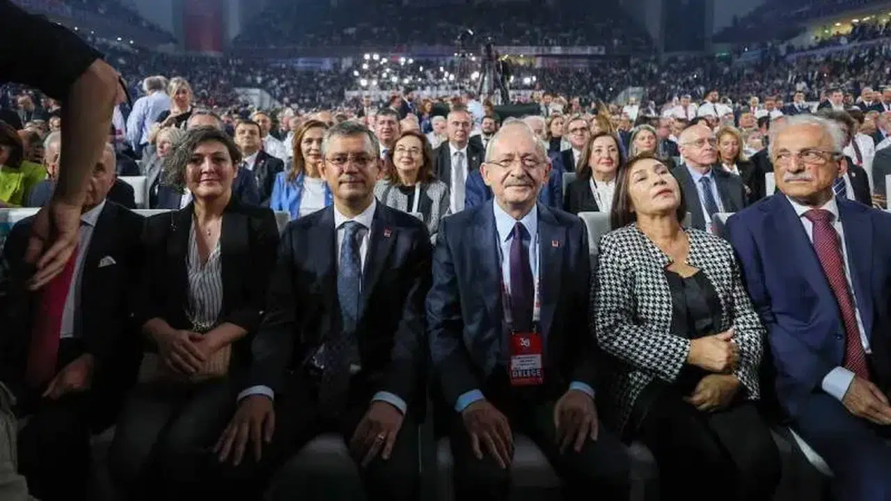 CHP Kurultayı Davası Neden Ertelendi?