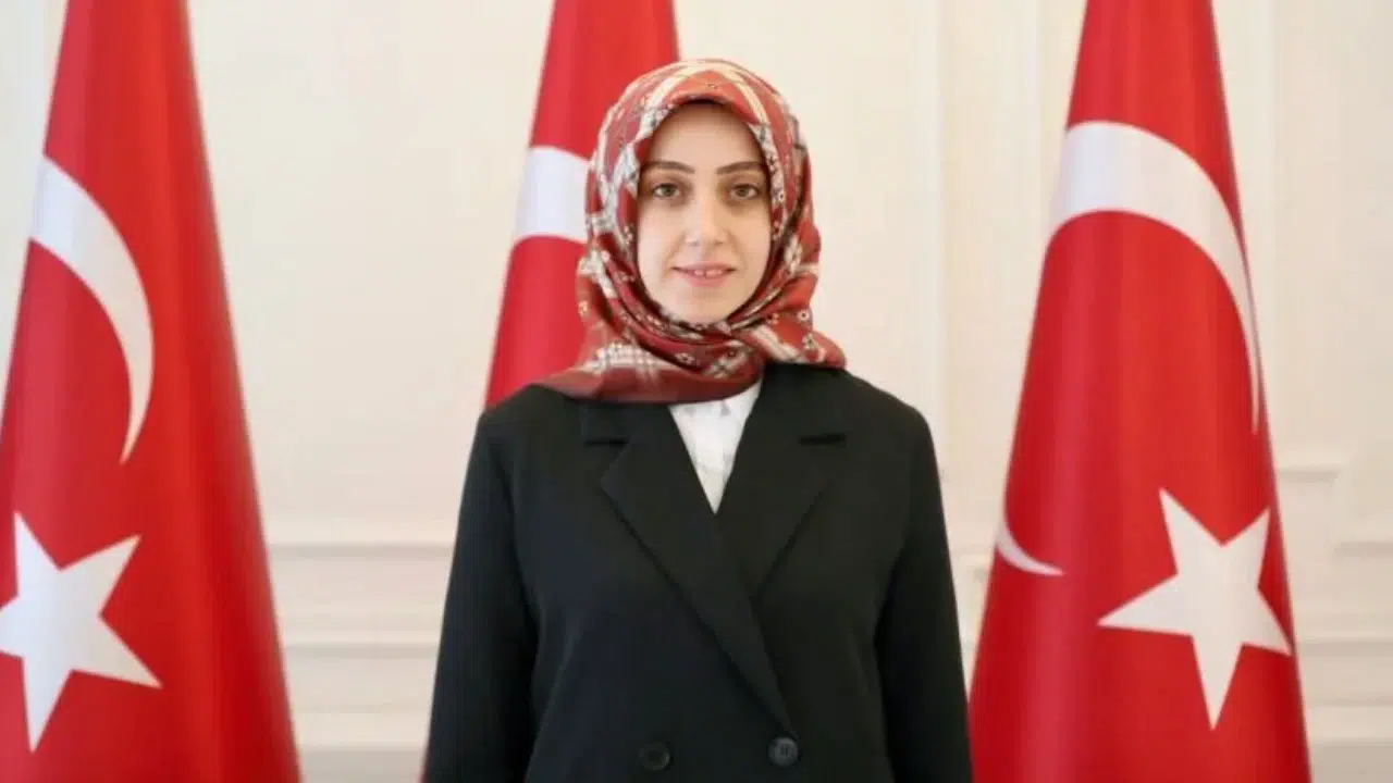Neslihan Kısa Duman kimdir?