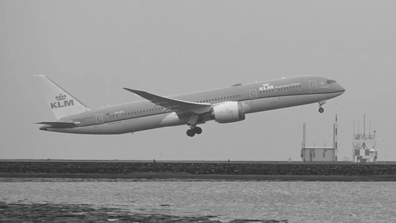 KLM, Tel Aviv Uçuşlarını Güvenlik Nedeniyle Askıya Aldı