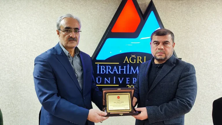 Necati Şafak Kimdir? Hatay’a Veda Eden Müftü Neden Helalleşti?