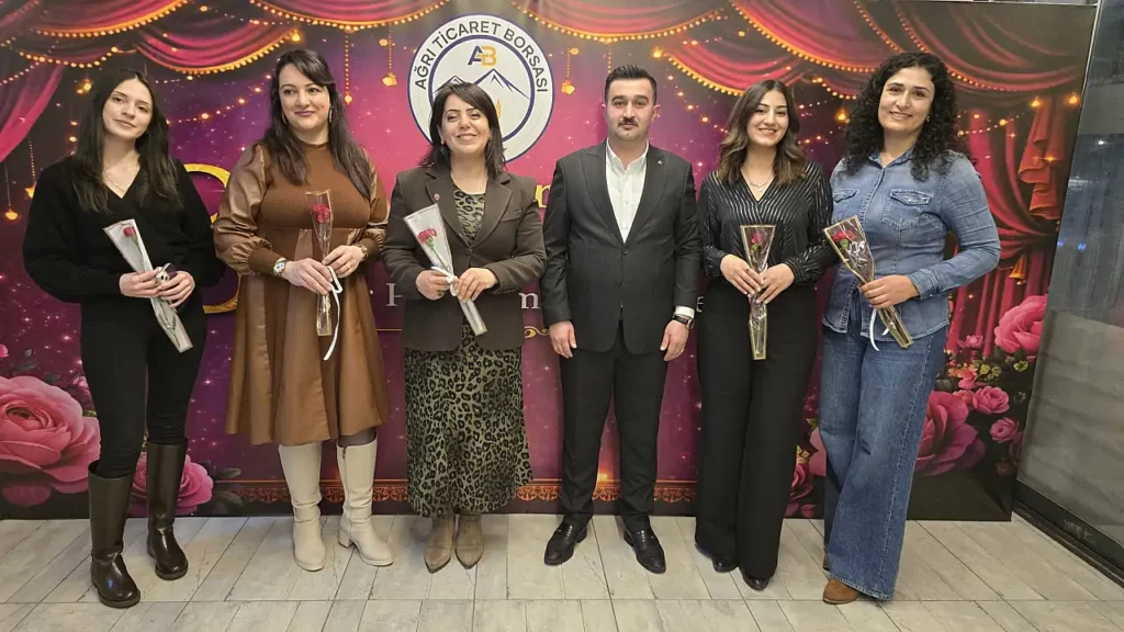 Ağrı Ticaret Borsası Kadınlar Günü’nde Anlamlı İftar Düzenledi