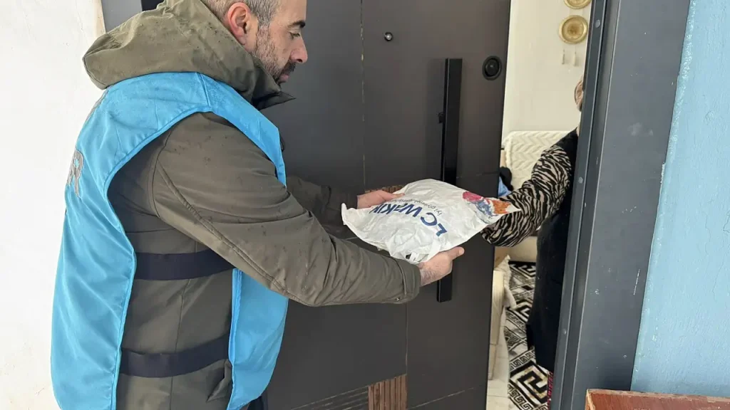 Ağrı’da İhtiyaç Sahibi Annelere Bayram Müjdesi