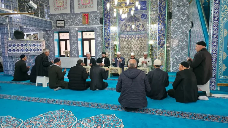 Ağrı’da Şevval Ayı Umre Kafilesi İçin Duygu Dolu Uğurlama