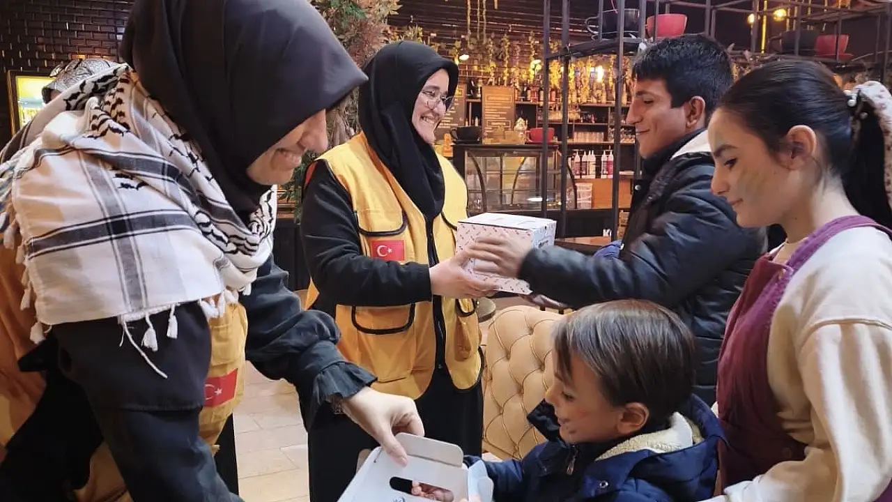 Ağrı’da Yetim Çocuklar İçin Anlamlı İftar Programı