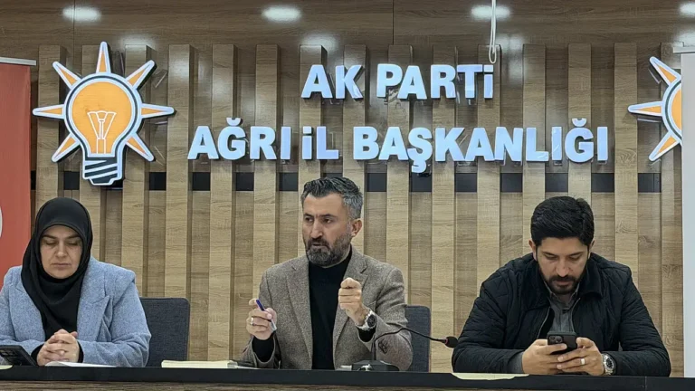 İlhami Yıldız: Türkiye Güçlü Liderlikle İleriye Yürüyor