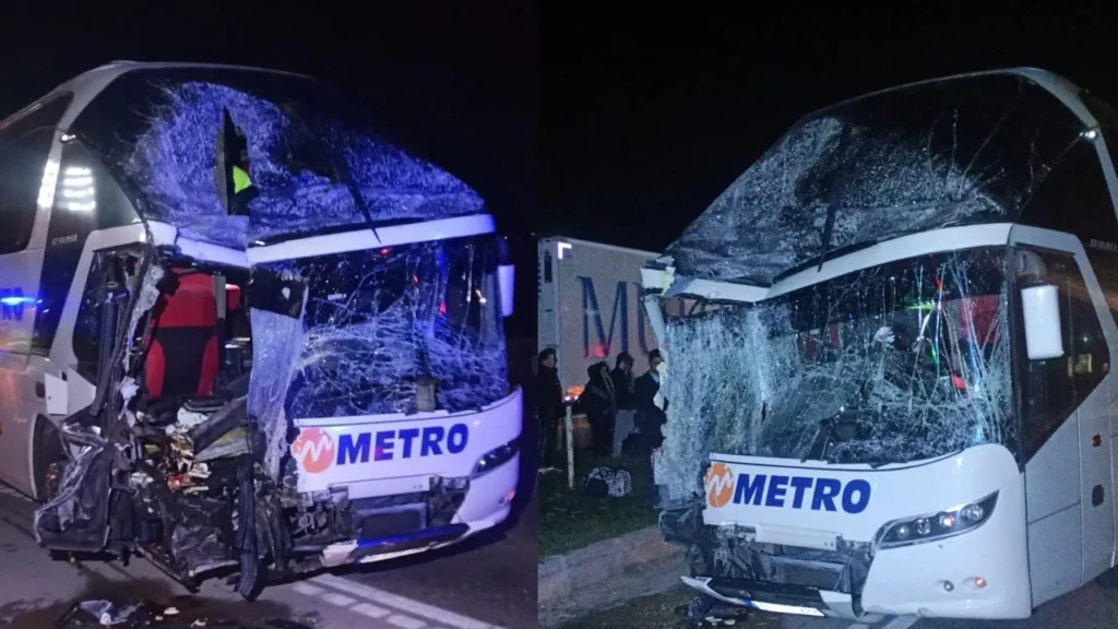 Amasya’da Yolcu Otobüsü Tırla Çarpıştı: 11 Yaralı