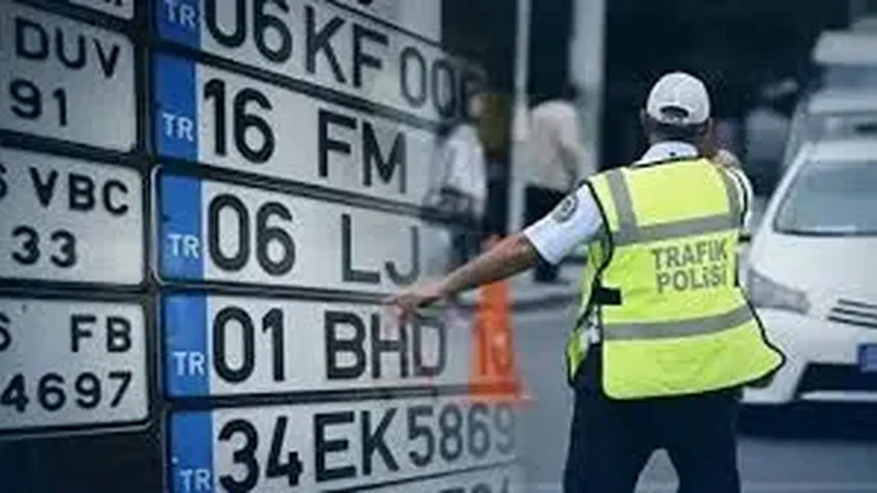 Karekod Krizi: APP Plaka Denetimi Neden Başvuruları Artırdı?