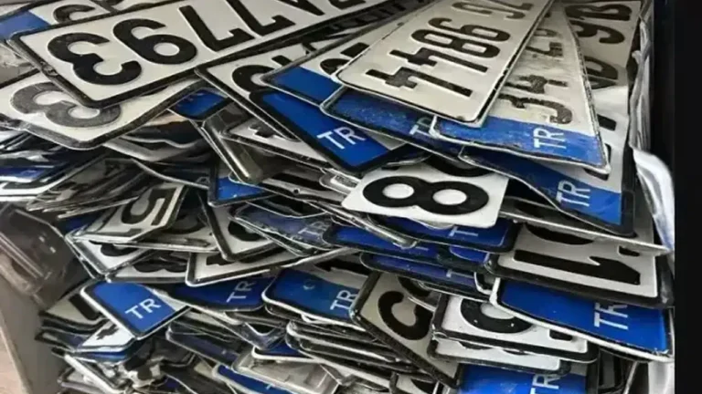 APP Plaka Kullanan Sürücülere İyi Haber! Cezalar İptal Edildi