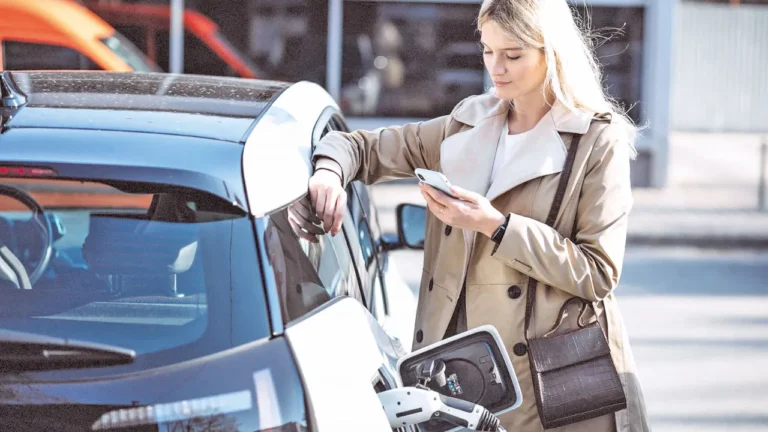 Avrupa’da Elektrikli Araç Talebi Neden Artıyor?