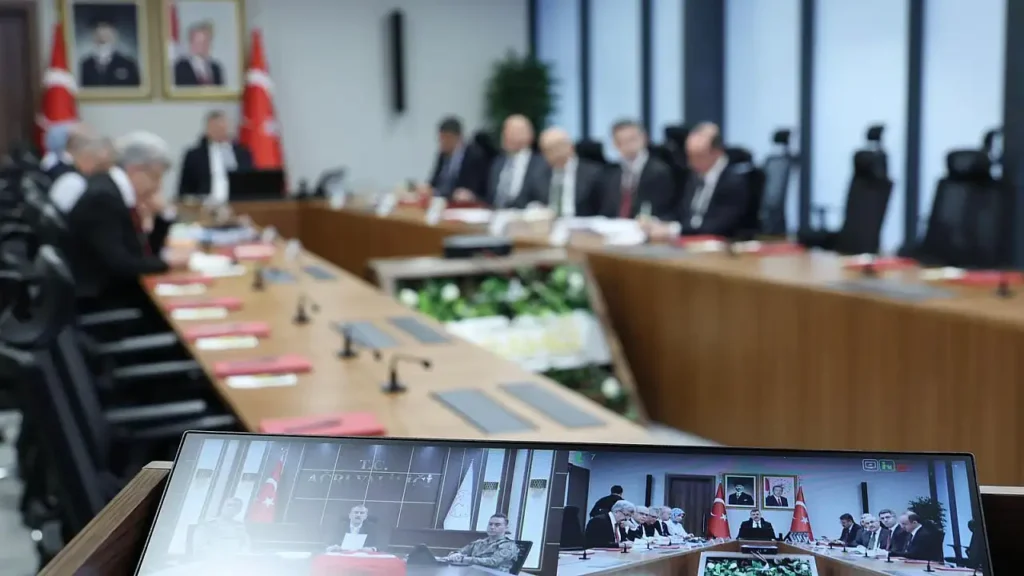 Bakan Çiftçi, Sınır İlleri Valileri ile Güvenlik Toplantısı Düzenledi