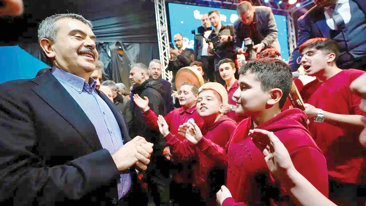 Erdoğan Dünyanın Saygı Duyduğu Lider mi? Bakan Tekin Yanıtladı