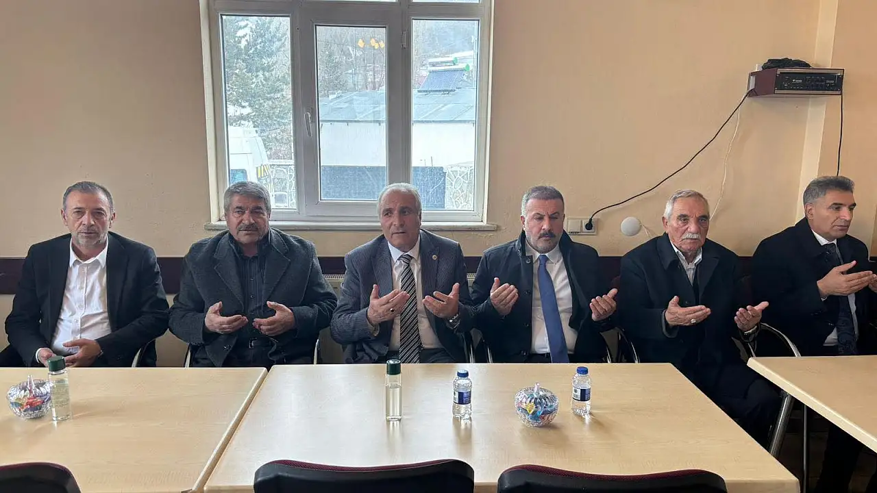Ağrı’da Başkanlar Taziye İçin Eleşkirt’te Buluştu