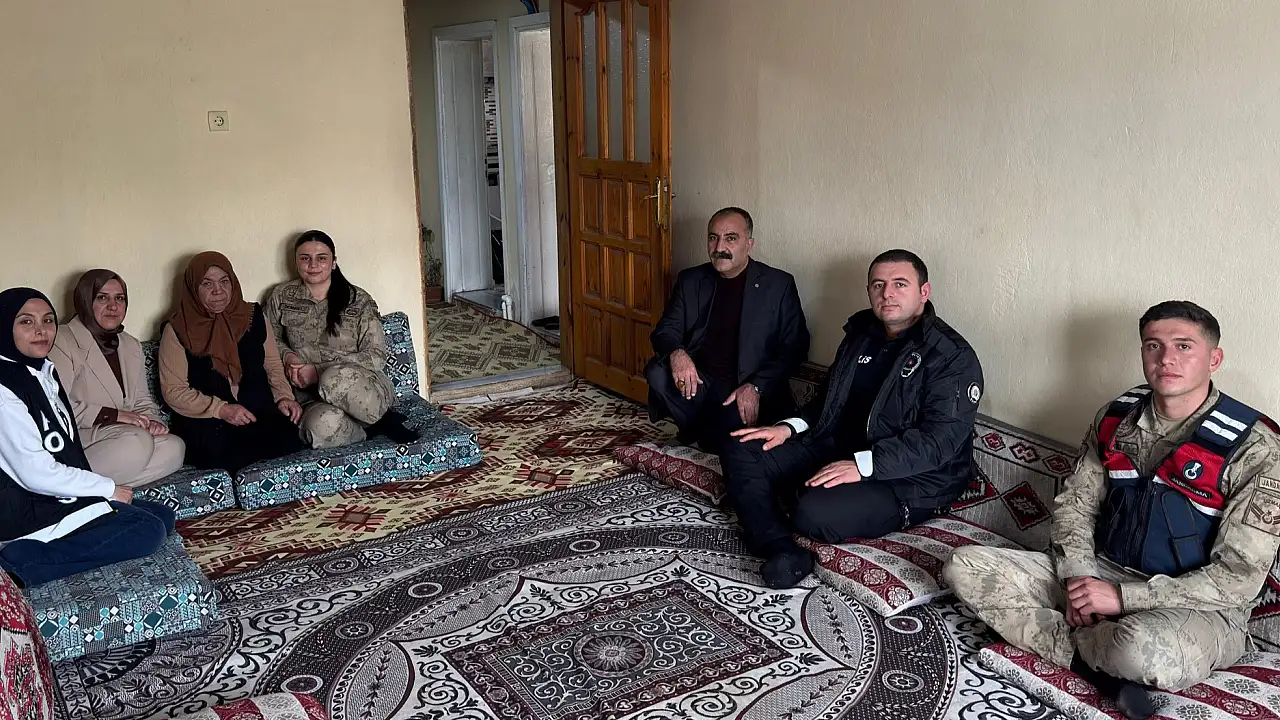 Diyadin’de Şehit Ailesine Bayram Vefası