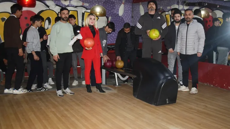 Doğubayazıt’ta Liselilere Özel Bowling Turnuvası Düzenlendi