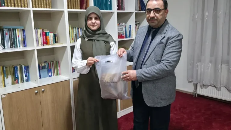 Doğubayazıt’ta Hafız Adaylarına Bayram Öncesi Sürpriz