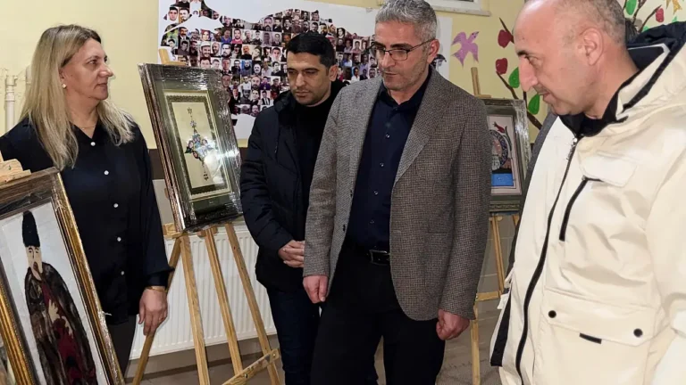 Doğubayazıt’ta Geleneksel Sanat Sergisi Açıldı