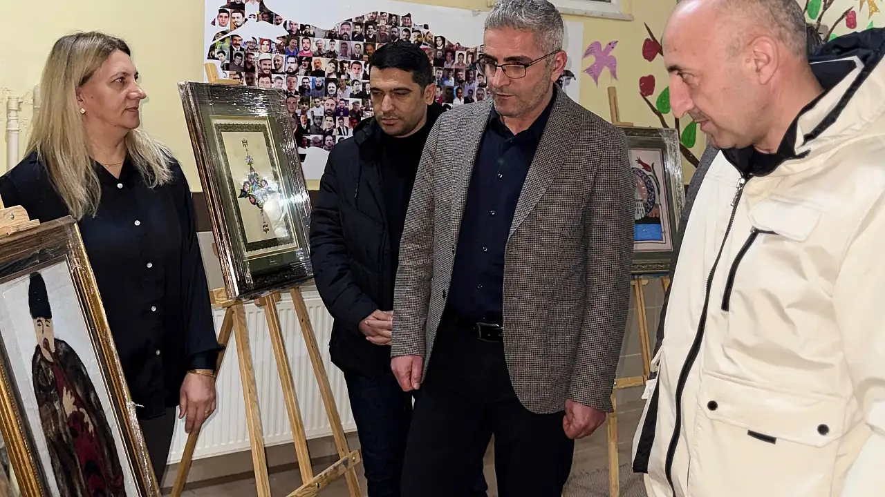 Doğubayazıt’ta Geleneksel Sanat Sergisi Açıldı