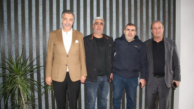 Cemal Can, Karaköse Haber Ofisi’ni Ziyaret Etti