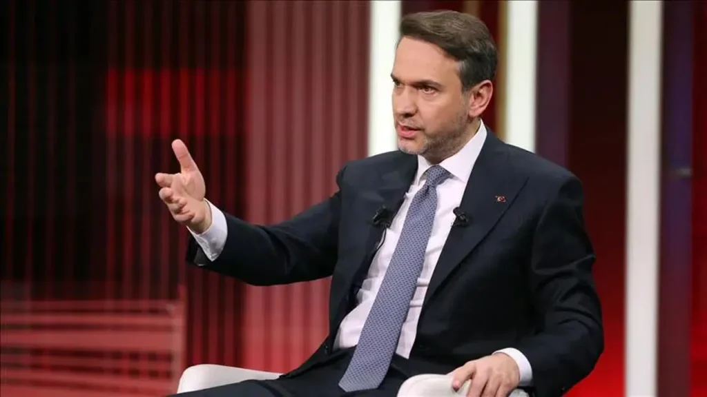 Alparslan Bayraktar Kimdir? Akrabalık İddiaları ve Kariyeri