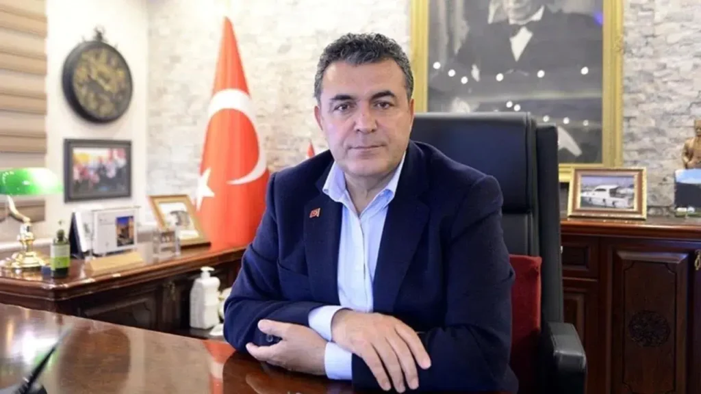 Faruk Demir: Sanatçıdan Belediye Başkanı Olmaya Uzanan Yol