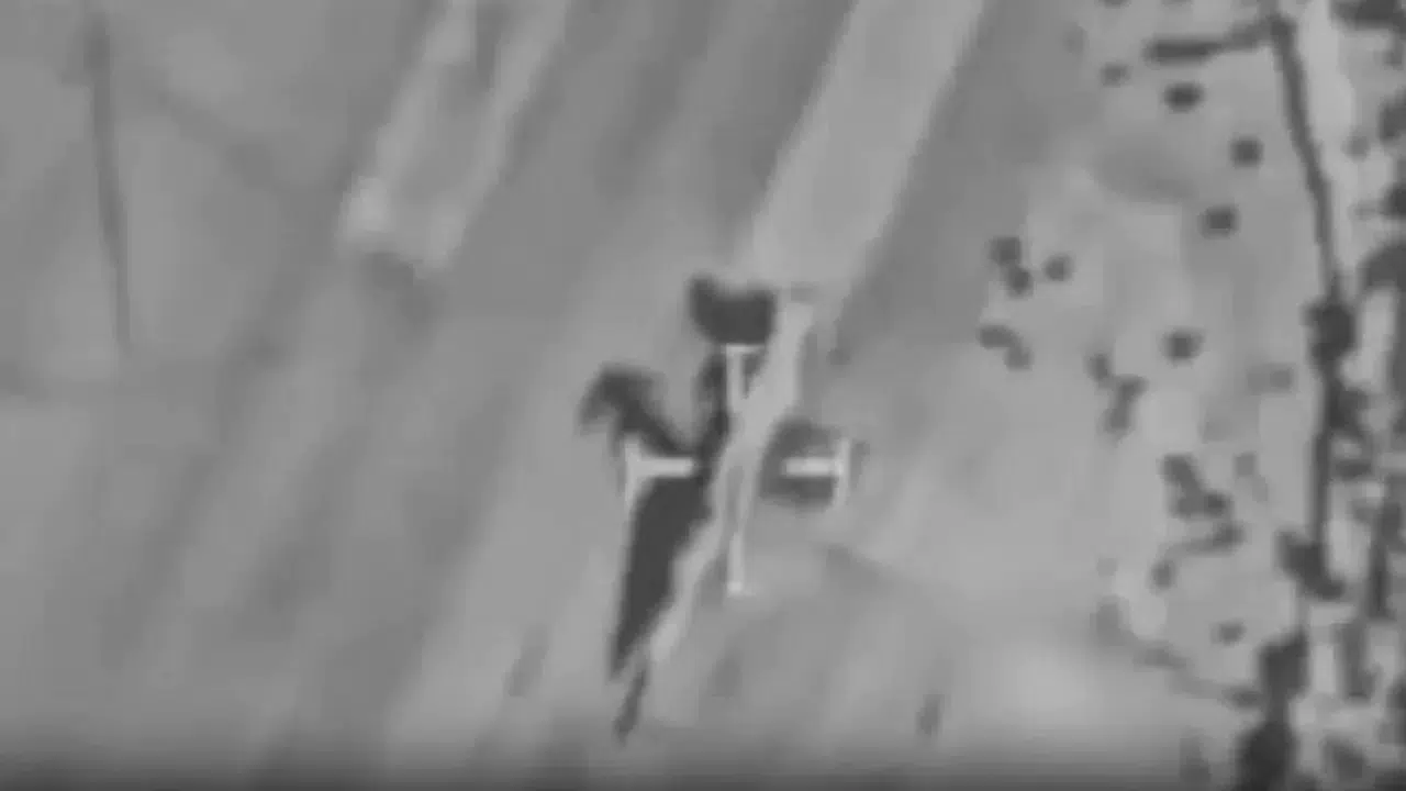 İsrail, Tebriz’de F5 ve F4 Uçaklarını Vurdu: Nedenleri ve Sonuçları