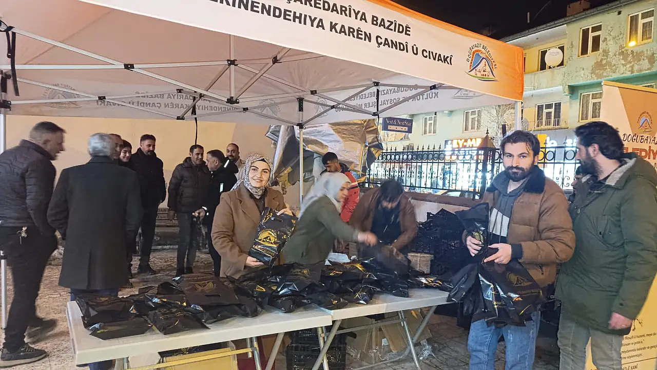 Kadir Gecesi’nde Doğubayazıt’ta Dayanışmanın Öne Çıktığı Anlar