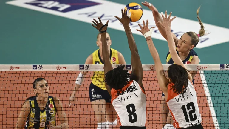 Kupa Voley’de Finalistler Belli Oldu