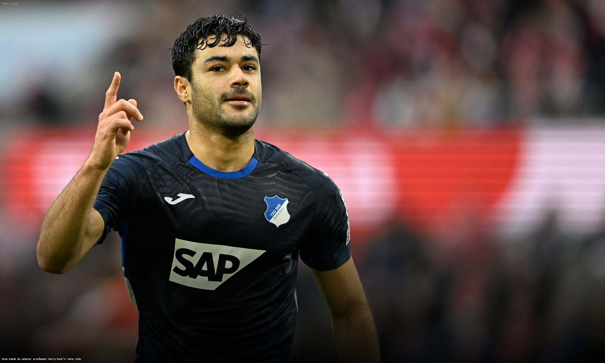 Ozan Kabak, Harry Kane ile Rekabet İçinde