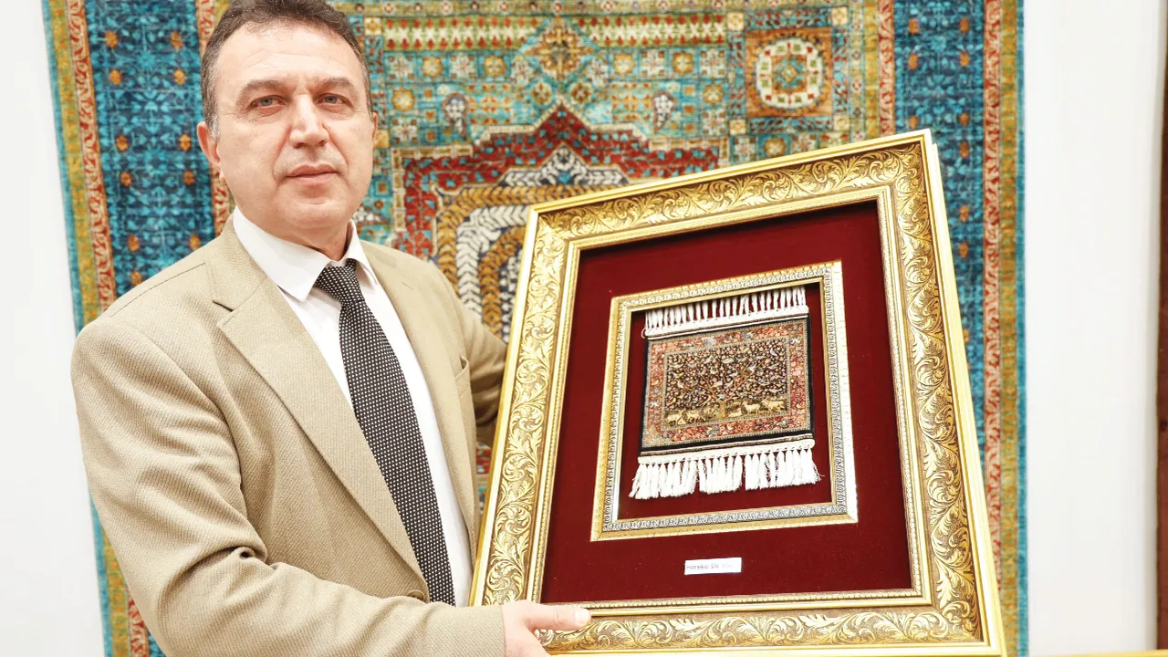 Kapadokya’da Paha Biçilmez İpek Halı: Hayat Ağacı