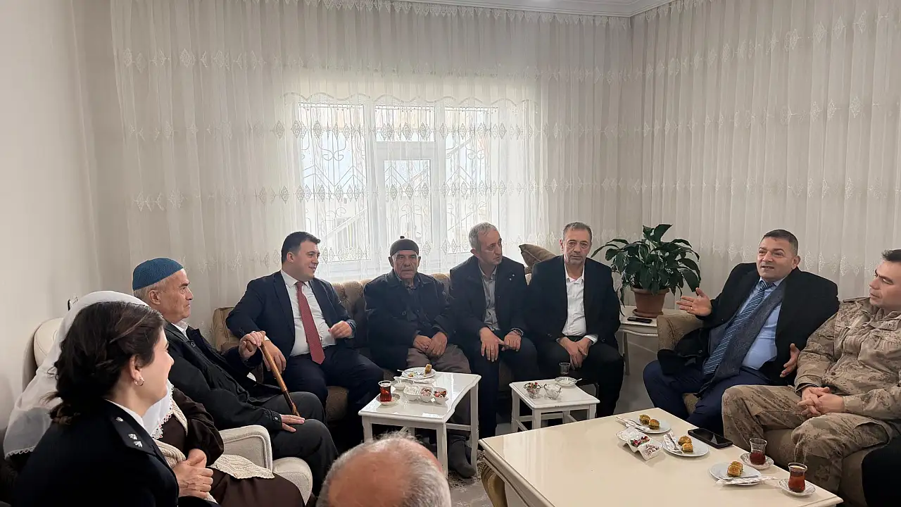 Patnos’ta Bayramda Şehit Ailesine Anlamlı Ziyaret