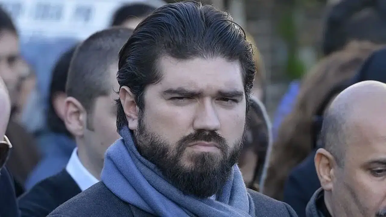 Rasim Ozan Kütahyalı’nın İlber Ortaylı Yorumu Neden Tartışma Yarattı?