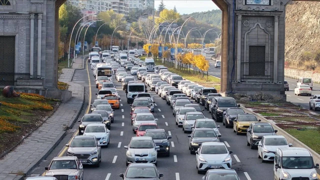 Ankara’da Yarın Hangi Yollar Trafiğe Kapatılacak?