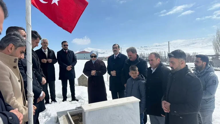 Taşlıçay’da Duygusal 18 Mart Anma Töreni Gerçekleşti