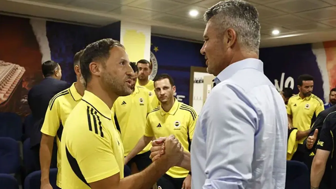 Fenerbahçe’de Tedesco ve Saran Sözleşme Yüz Yüze Görüşme