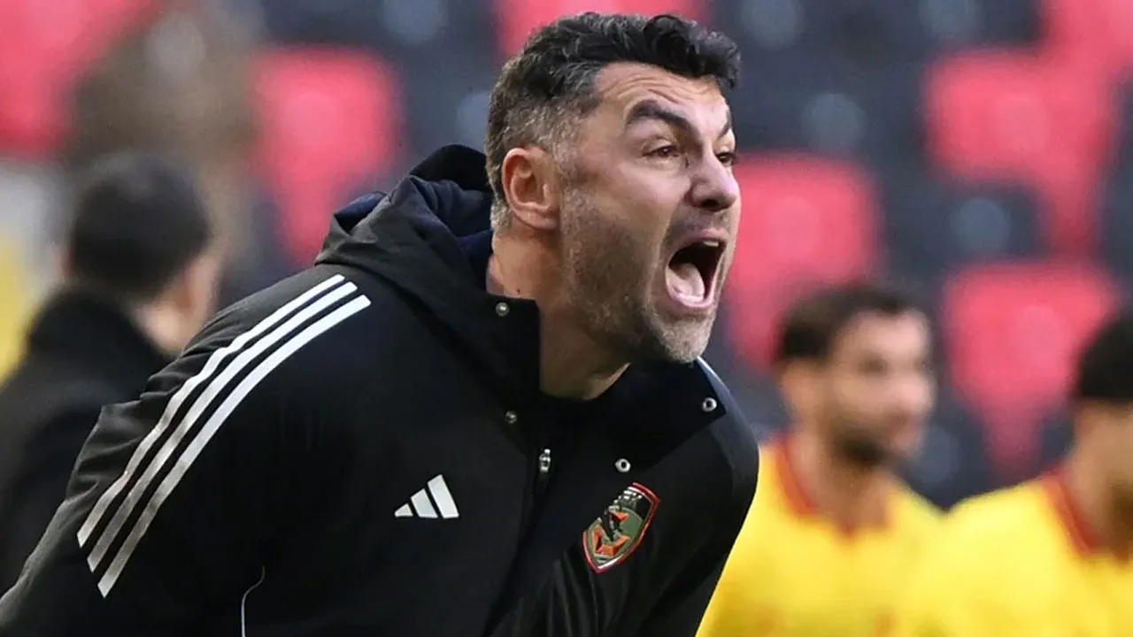 Burak Yılmaz’ın Fenerbahçe Açıklamaları Neden Eleştiriliyor?