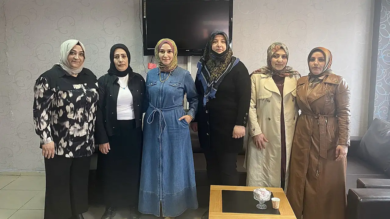 Ağrı’da Avukatlar Günü Kutlaması: Kadın Kolları’ndan Anlamlı Ziyaret