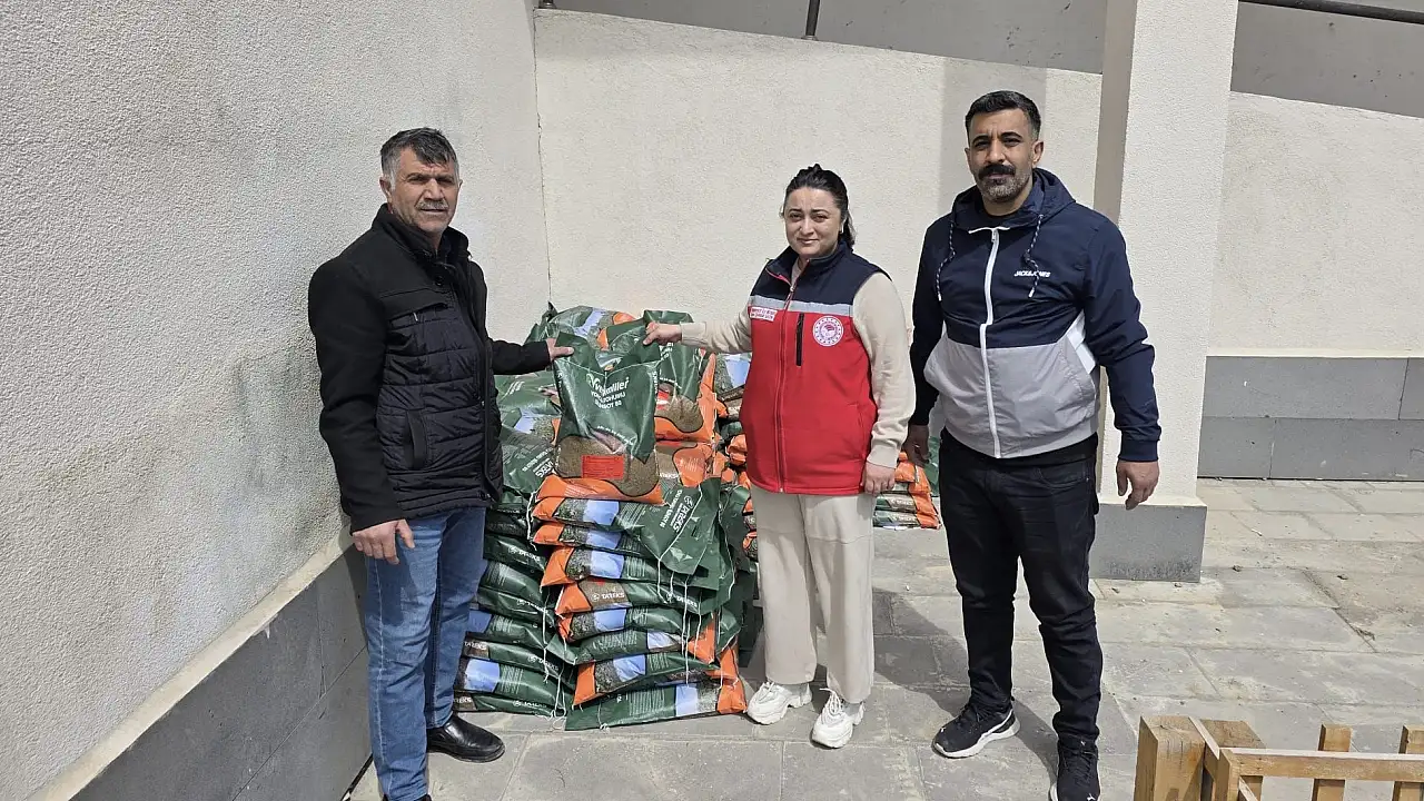 Doğubayazıt’ta Üreticilere Yem Bitkisi Tohumu Desteği