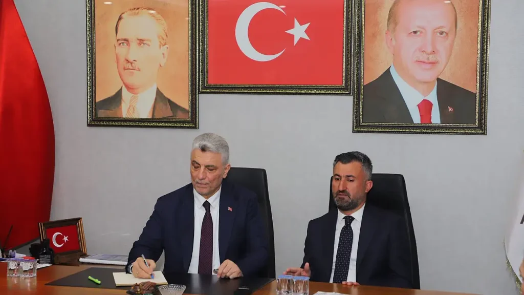 Ağrı Esnafına 100 Milyon Lira Kredi Desteği Sağlandı