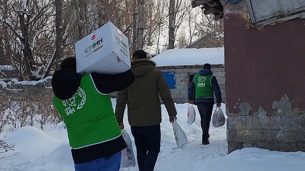 Ağrı İHH, Ramazan’da 10 Bin İhtiyaç Sahibine Ulaştı