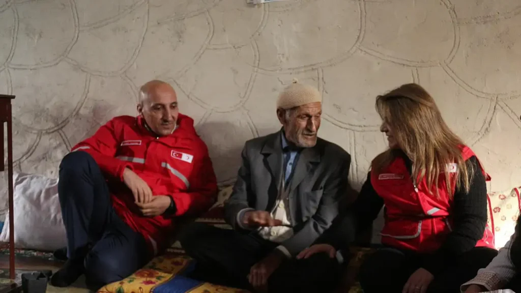 Ağrı’da Yaşlılara Vefa Ziyareti: Anılar ve İnsani Bağlar