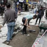 Ağrı’da Cumhuriyet Caddesi Bordür Yenileme Çalışmaları Başladı
