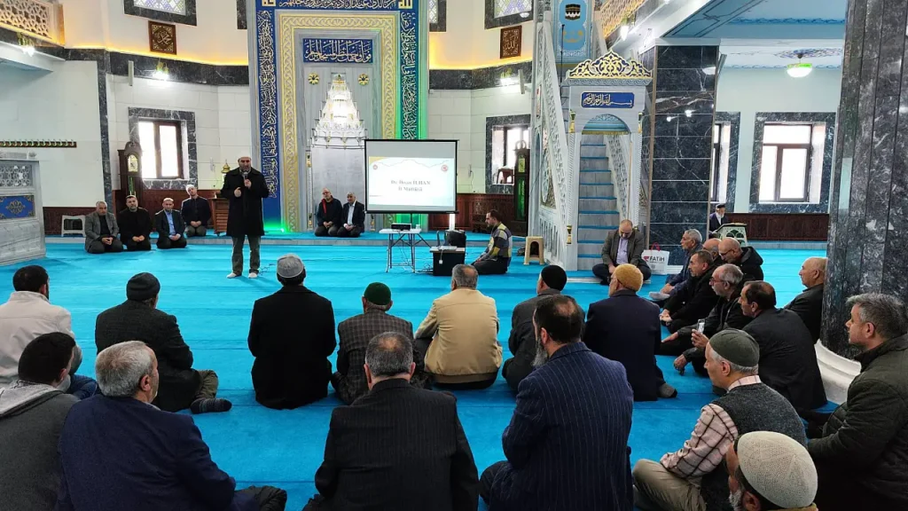 Ağrı’da Hacı Adaylarına Eğitim ile Manevi Hazırlık Süreci