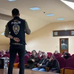 Ağrı’da öğrenci ve velilere siber suçlar ile dijital bağımlılık eğitimi