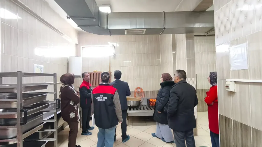 Ağrı’da Öğrenci Yurtları ve Pansiyonlarda Gıda Denetimi Neden Önemli?