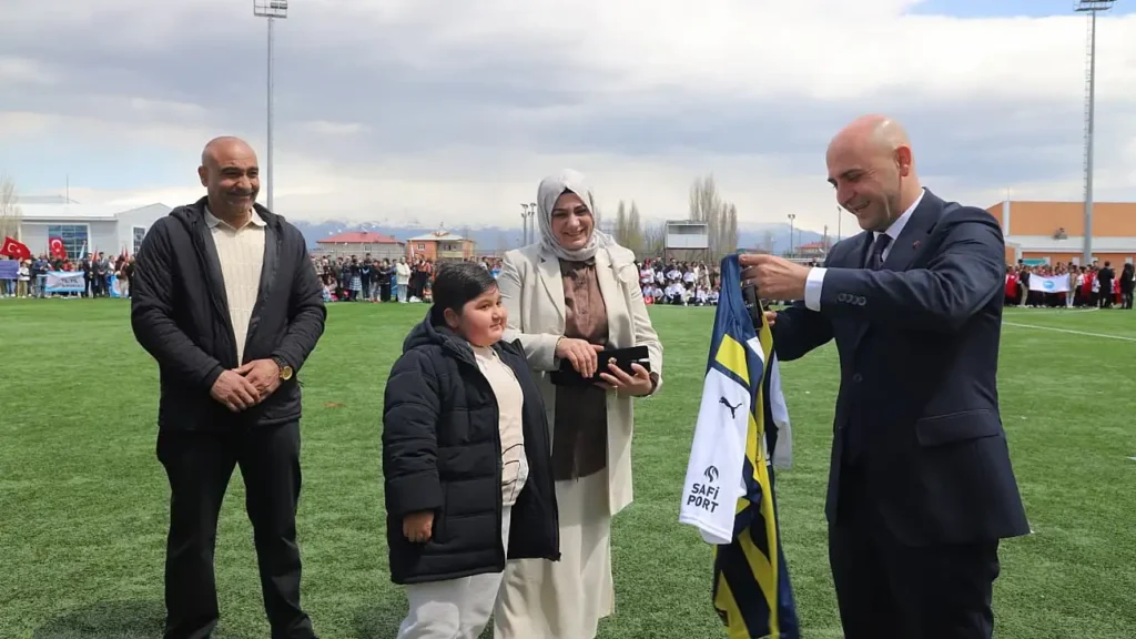 Muhammed Azam Yıldız’ın Bayram Sevinci: DMD’yi Yendi