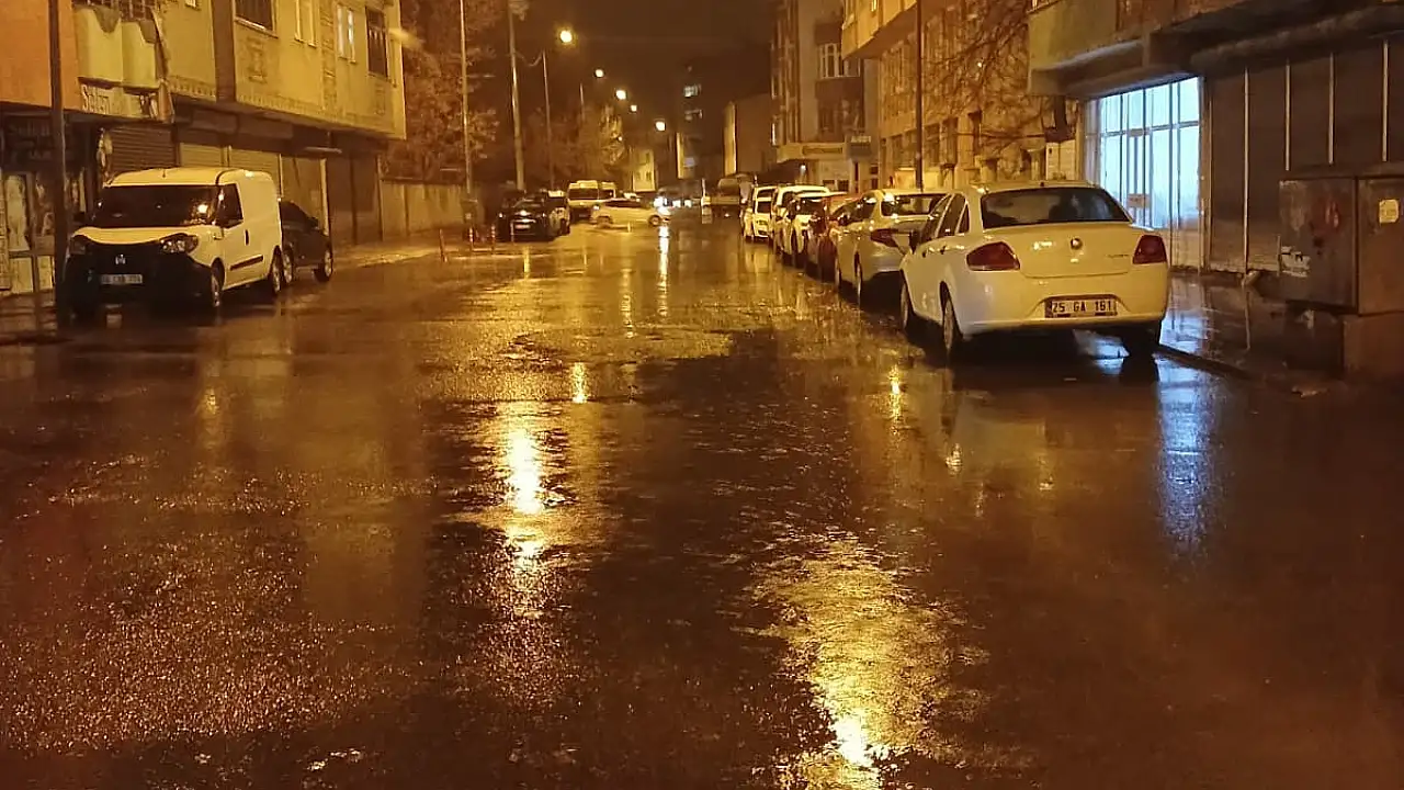 Ağrı’da Hava Durumu: Kar Yağışı ve Sağanak Yağmur